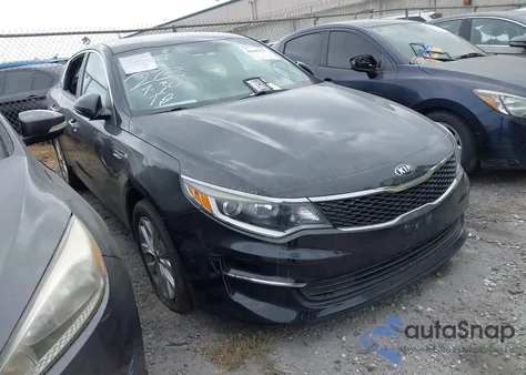 2018 Kia Optima Lx z USA, uszkodzony, nr VIN 5XXGT4L34JG250876